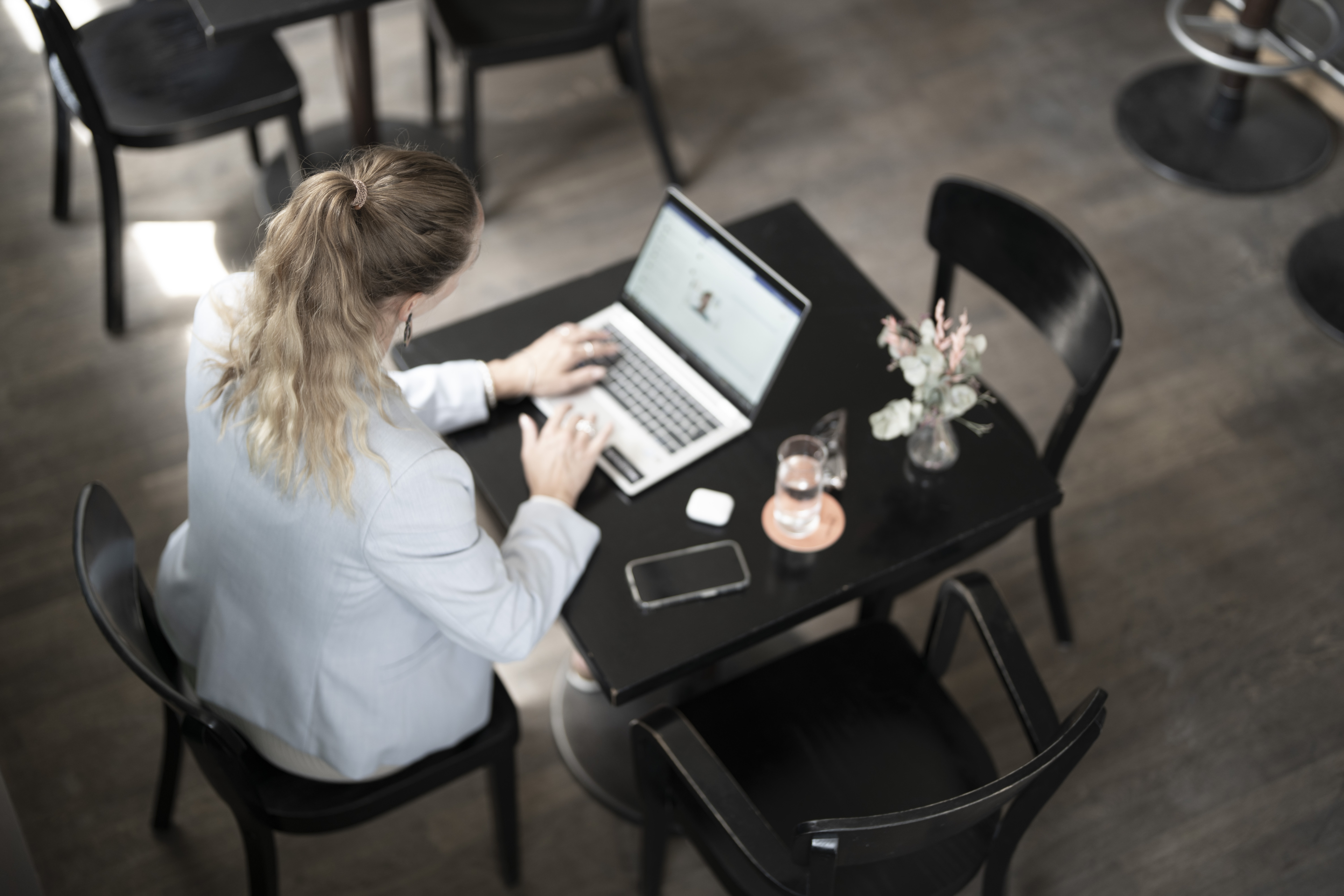 Modern Work im Restaurant